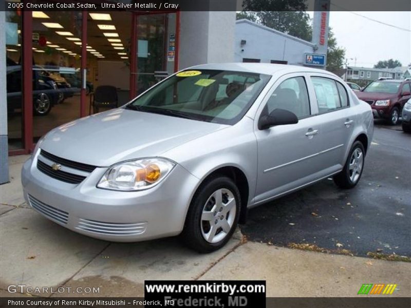 Ultra Silver Metallic / Gray 2005 Chevrolet Cobalt Sedan
