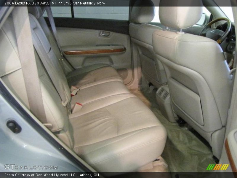 Millinnium Silver Metallic / Ivory 2004 Lexus RX 330 AWD