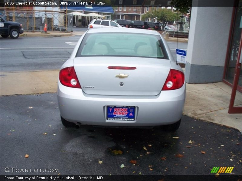Ultra Silver Metallic / Gray 2005 Chevrolet Cobalt Sedan
