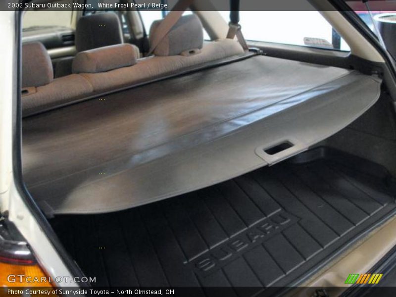 White Frost Pearl / Beige 2002 Subaru Outback Wagon