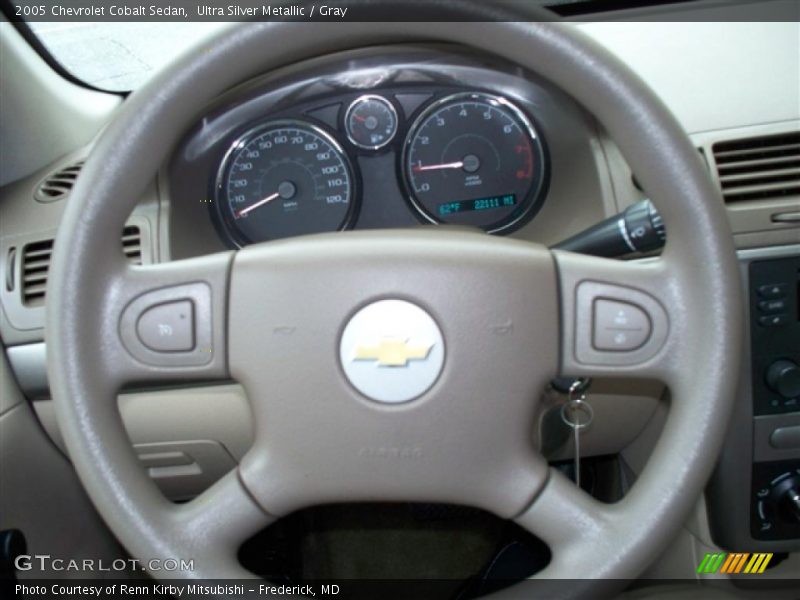 Ultra Silver Metallic / Gray 2005 Chevrolet Cobalt Sedan