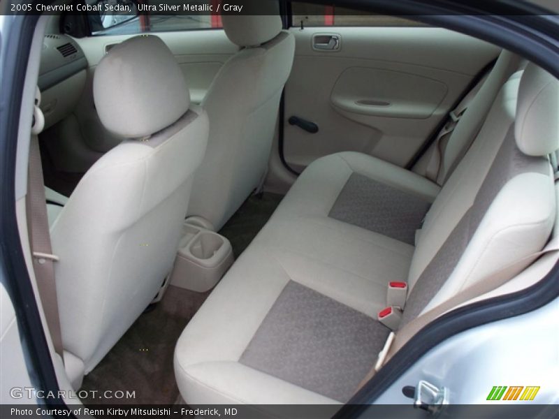 Ultra Silver Metallic / Gray 2005 Chevrolet Cobalt Sedan