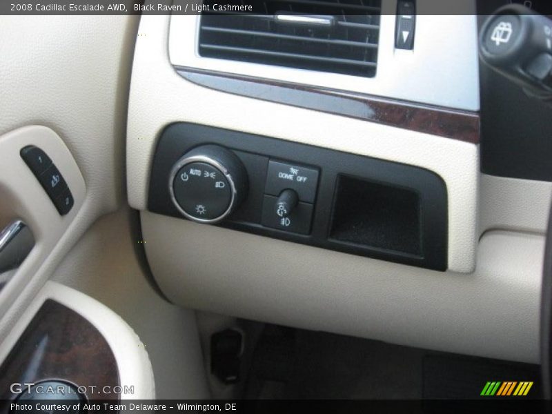 Black Raven / Light Cashmere 2008 Cadillac Escalade AWD
