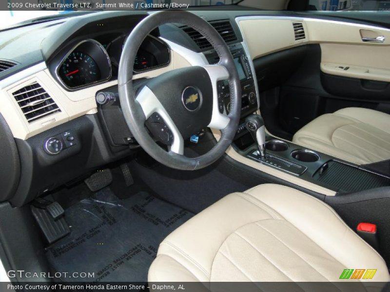 Summit White / Cashmere/Ebony 2009 Chevrolet Traverse LTZ