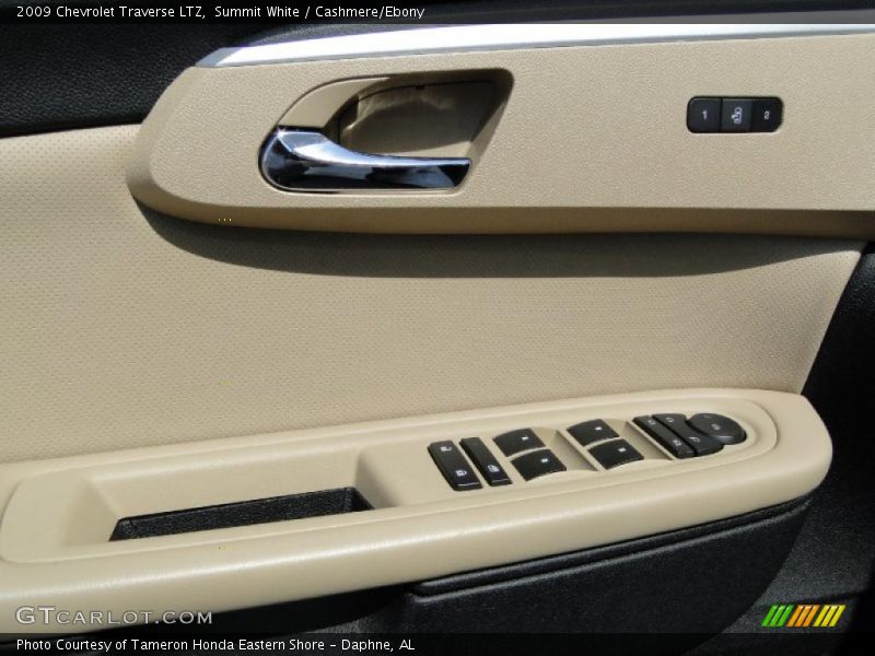 Summit White / Cashmere/Ebony 2009 Chevrolet Traverse LTZ