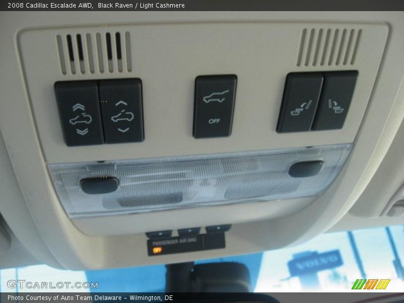 Black Raven / Light Cashmere 2008 Cadillac Escalade AWD