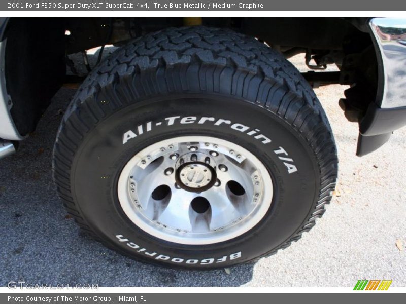 Custom Wheels of 2001 F350 Super Duty XLT SuperCab 4x4