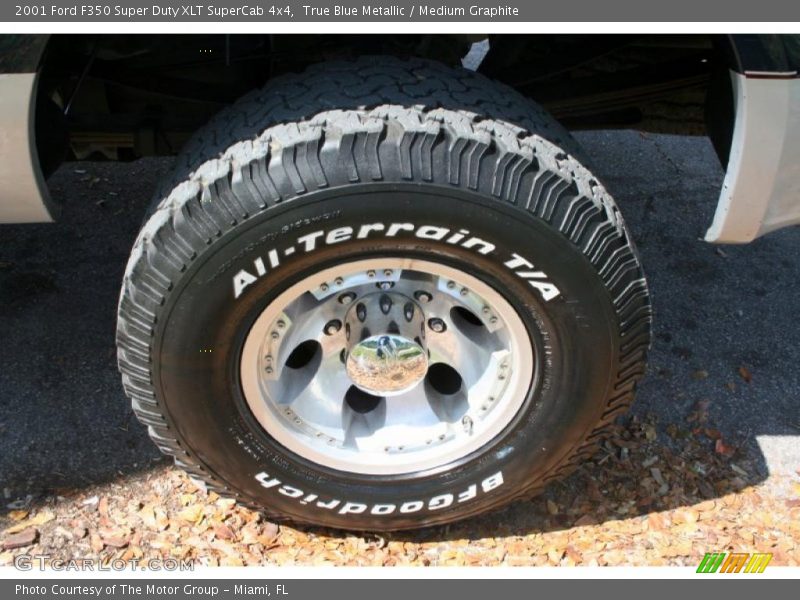 Custom Wheels of 2001 F350 Super Duty XLT SuperCab 4x4