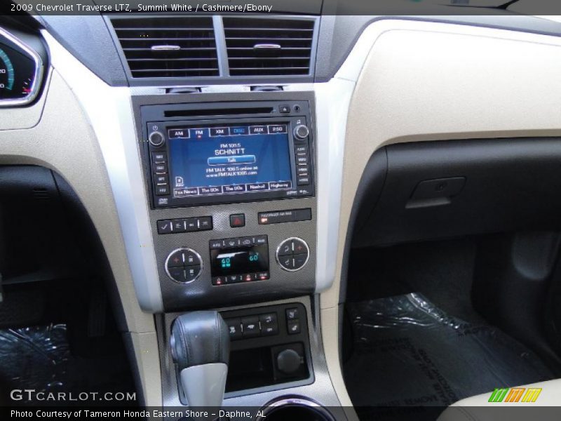 Summit White / Cashmere/Ebony 2009 Chevrolet Traverse LTZ