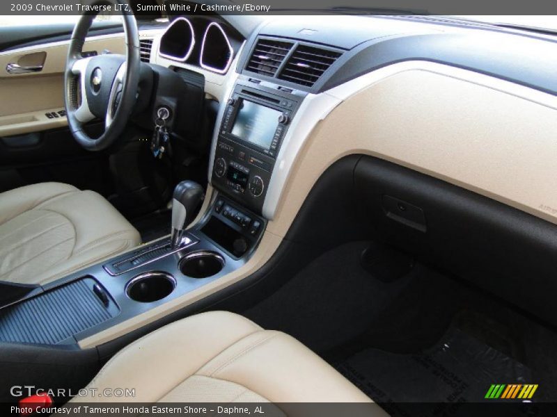 Summit White / Cashmere/Ebony 2009 Chevrolet Traverse LTZ