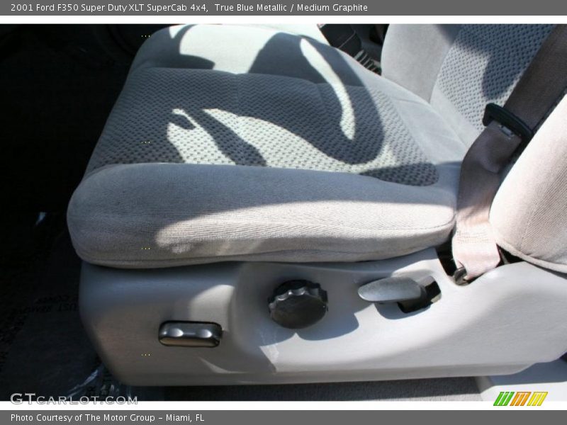 True Blue Metallic / Medium Graphite 2001 Ford F350 Super Duty XLT SuperCab 4x4