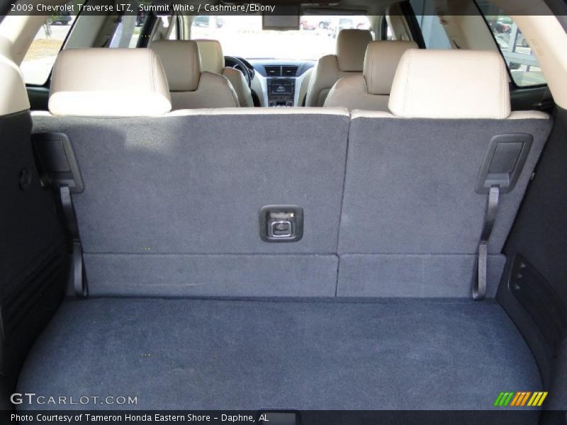 Summit White / Cashmere/Ebony 2009 Chevrolet Traverse LTZ