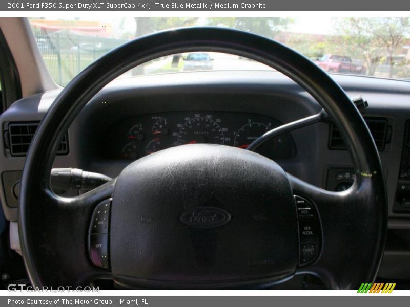 True Blue Metallic / Medium Graphite 2001 Ford F350 Super Duty XLT SuperCab 4x4