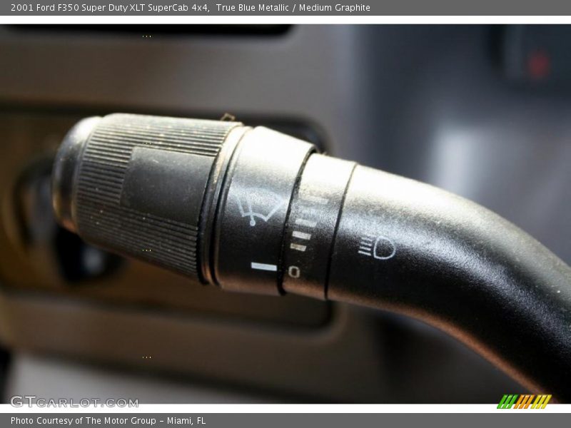 True Blue Metallic / Medium Graphite 2001 Ford F350 Super Duty XLT SuperCab 4x4