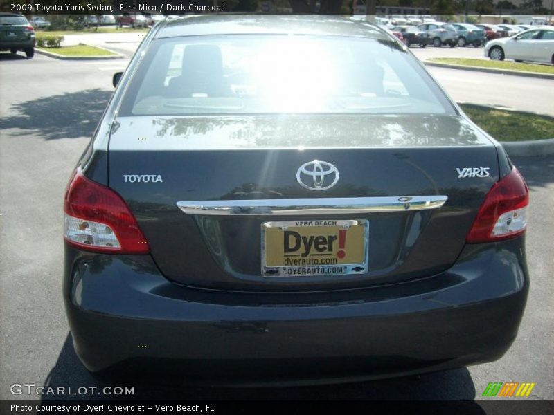 Flint Mica / Dark Charcoal 2009 Toyota Yaris Sedan