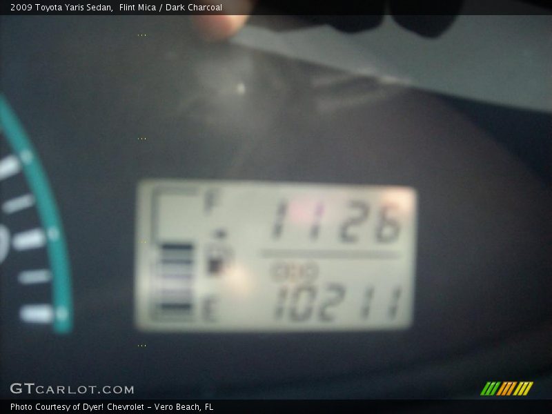 Flint Mica / Dark Charcoal 2009 Toyota Yaris Sedan