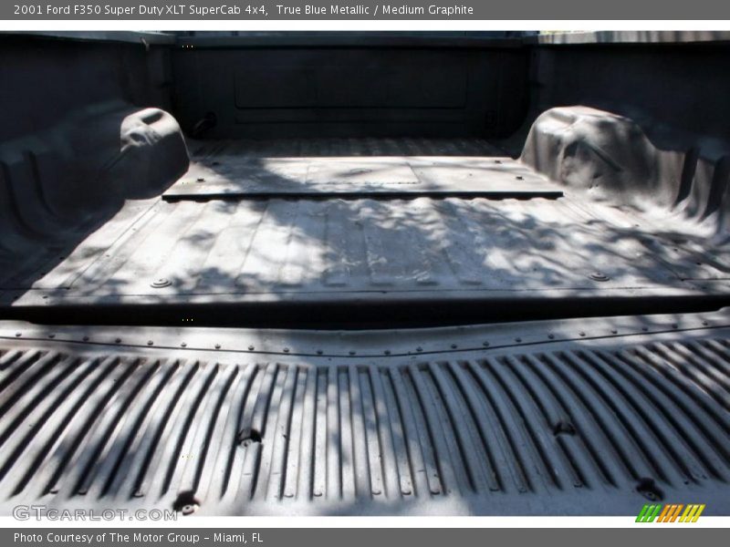 True Blue Metallic / Medium Graphite 2001 Ford F350 Super Duty XLT SuperCab 4x4