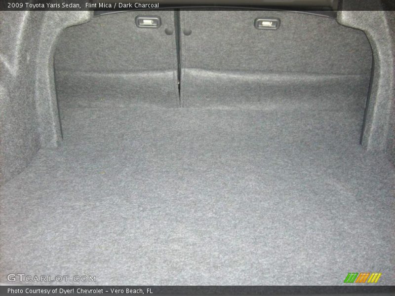 Flint Mica / Dark Charcoal 2009 Toyota Yaris Sedan