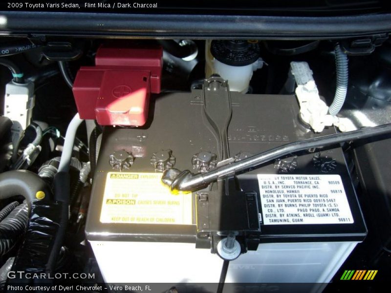 Flint Mica / Dark Charcoal 2009 Toyota Yaris Sedan