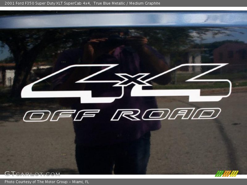 True Blue Metallic / Medium Graphite 2001 Ford F350 Super Duty XLT SuperCab 4x4