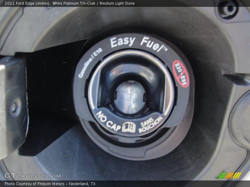 White Platinum Tri-Coat / Medium Light Stone 2011 Ford Edge Limited