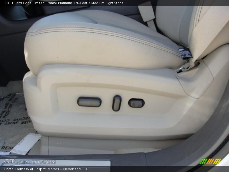 White Platinum Tri-Coat / Medium Light Stone 2011 Ford Edge Limited