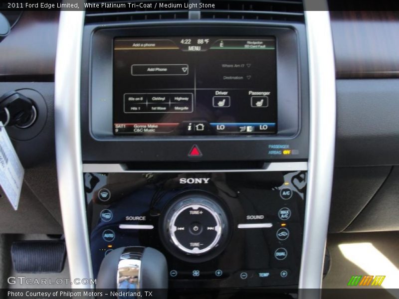 White Platinum Tri-Coat / Medium Light Stone 2011 Ford Edge Limited