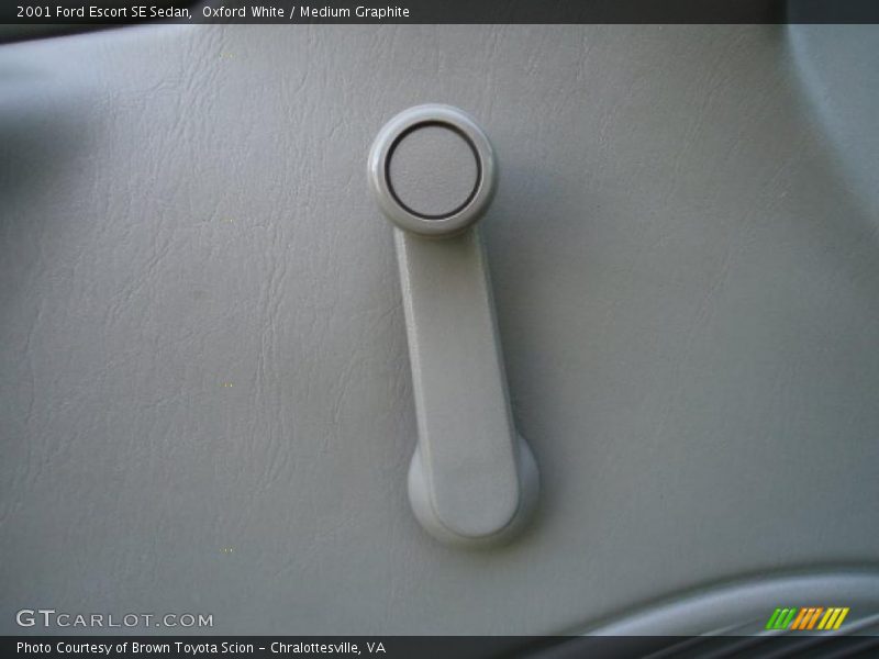 Oxford White / Medium Graphite 2001 Ford Escort SE Sedan
