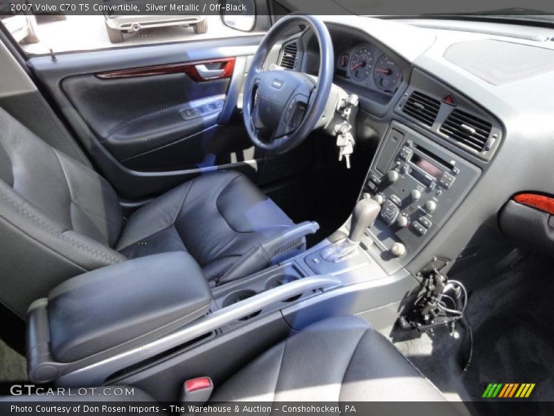 Silver Metallic / Off-Black 2007 Volvo C70 T5 Convertible