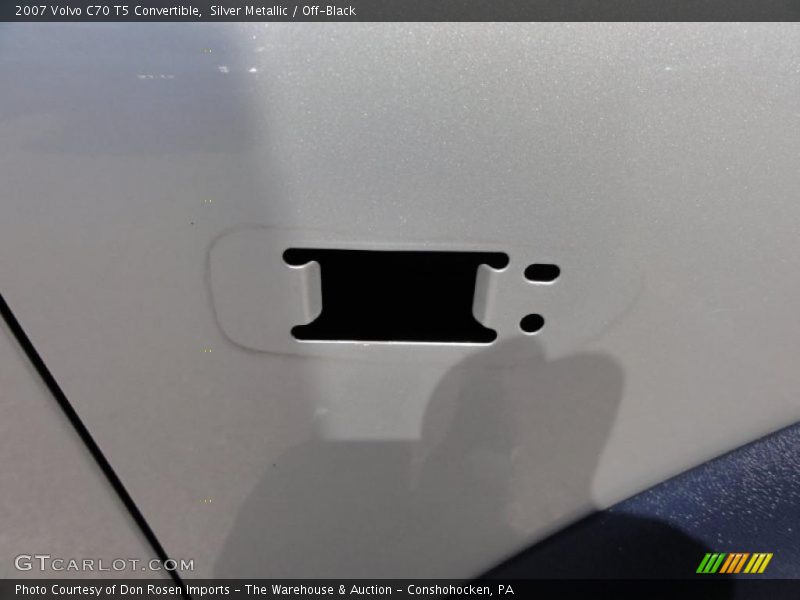 Silver Metallic / Off-Black 2007 Volvo C70 T5 Convertible