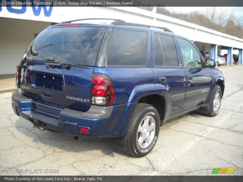 Indigo Blue Metallic / Medium Pewter 2004 Chevrolet TrailBlazer LS 4x4