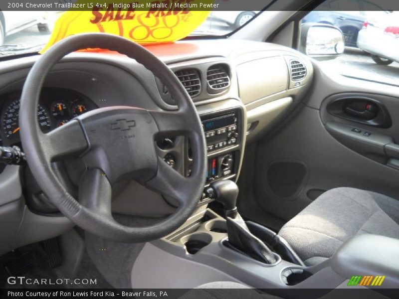 Indigo Blue Metallic / Medium Pewter 2004 Chevrolet TrailBlazer LS 4x4