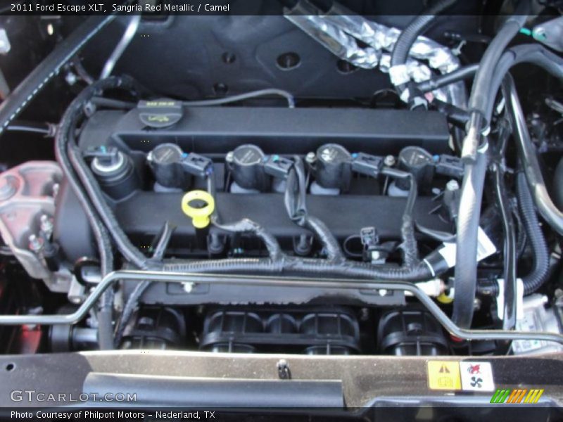 Sangria Red Metallic / Camel 2011 Ford Escape XLT