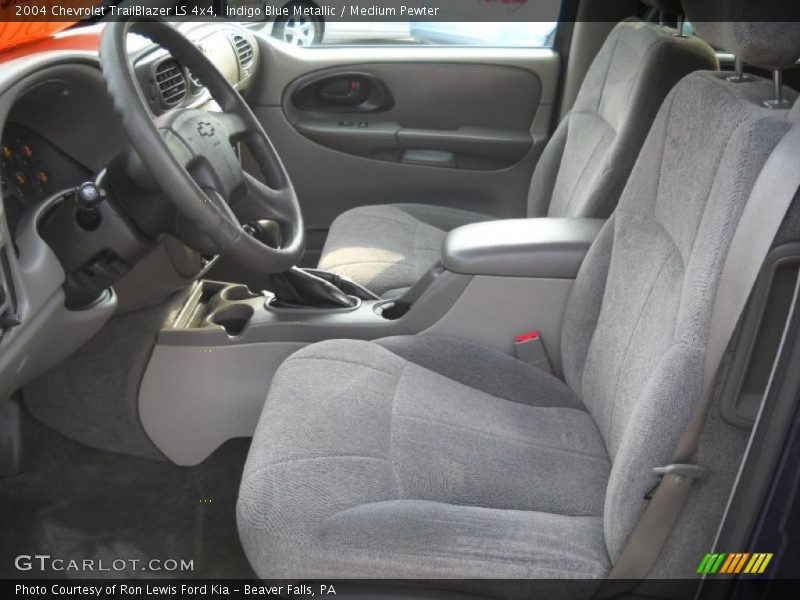 Indigo Blue Metallic / Medium Pewter 2004 Chevrolet TrailBlazer LS 4x4