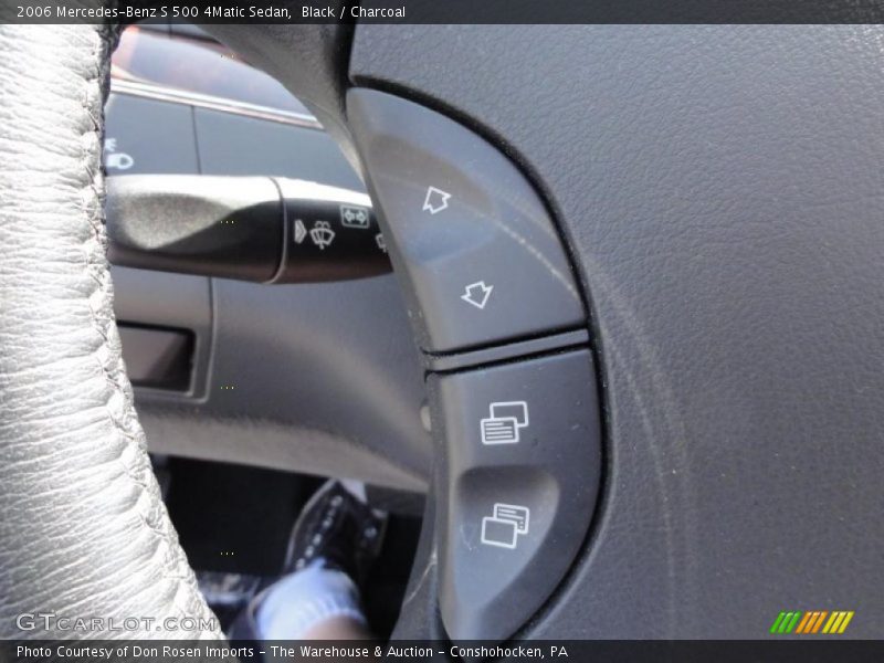 Controls of 2006 S 500 4Matic Sedan