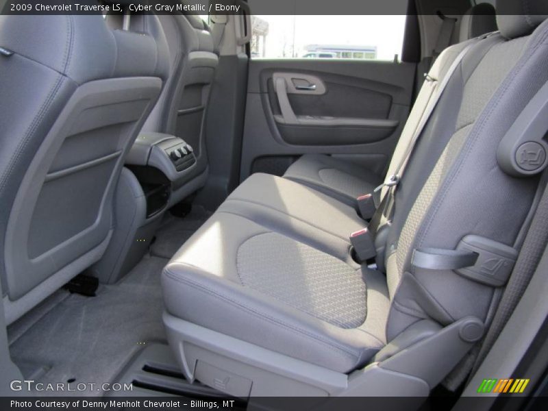 Cyber Gray Metallic / Ebony 2009 Chevrolet Traverse LS