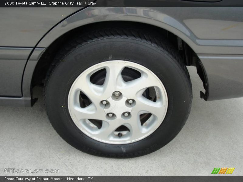 Graphite Gray Pearl / Gray 2000 Toyota Camry LE
