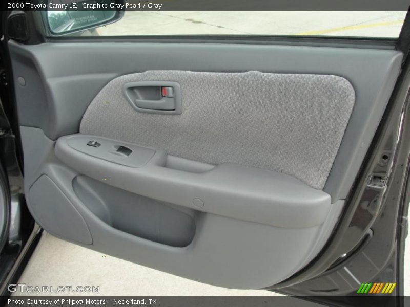 Graphite Gray Pearl / Gray 2000 Toyota Camry LE