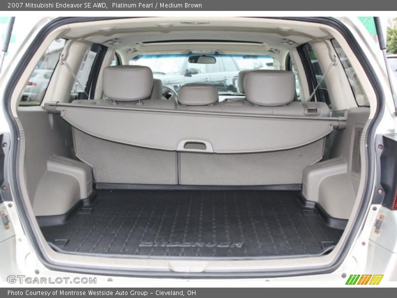  2007 Endeavor SE AWD Trunk