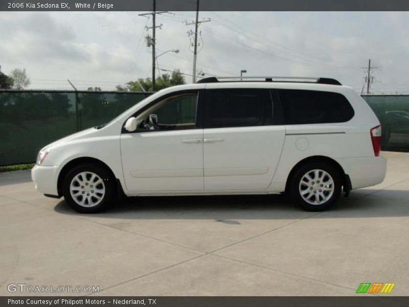 White / Beige 2006 Kia Sedona EX