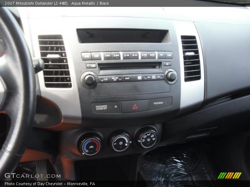 Aqua Metallic / Black 2007 Mitsubishi Outlander LS 4WD