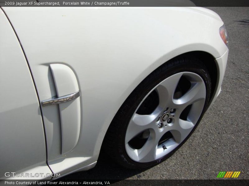 Porcelain White / Champagne/Truffle 2009 Jaguar XF Supercharged