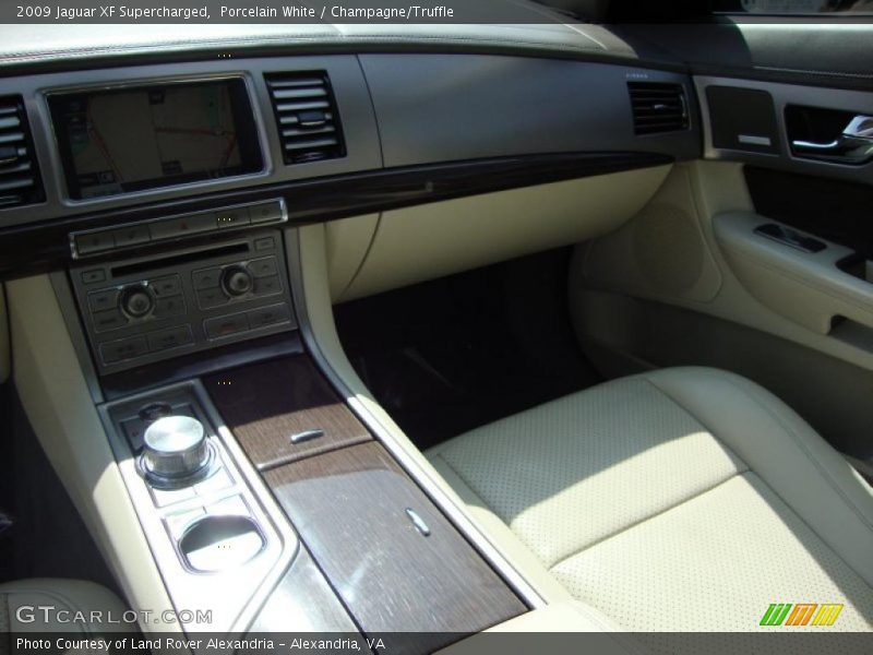 Porcelain White / Champagne/Truffle 2009 Jaguar XF Supercharged