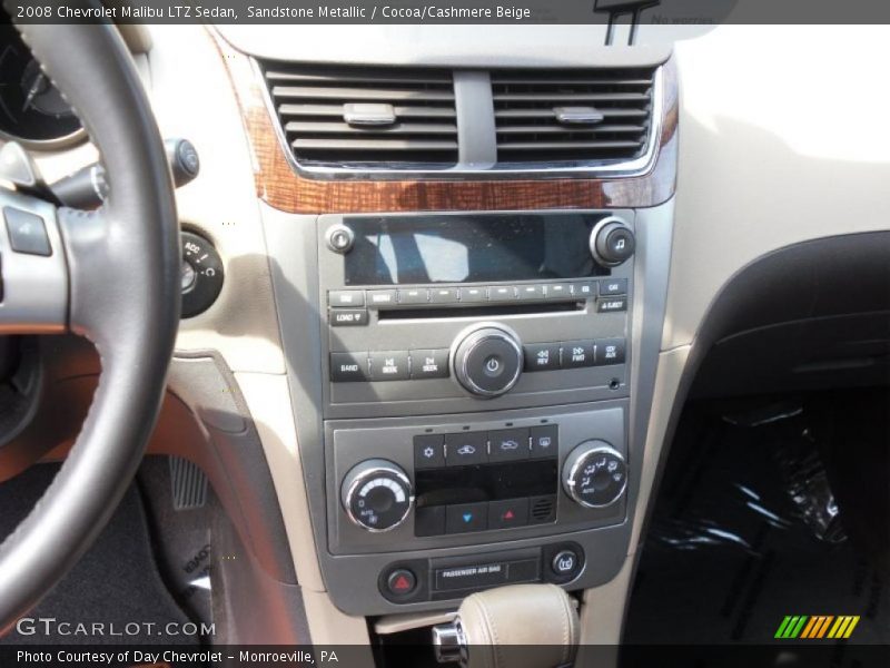 Sandstone Metallic / Cocoa/Cashmere Beige 2008 Chevrolet Malibu LTZ Sedan