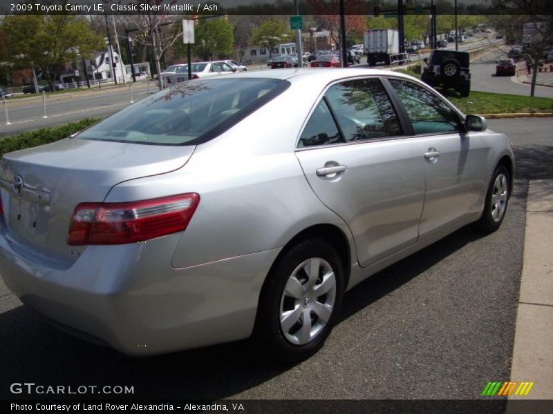 Classic Silver Metallic / Ash 2009 Toyota Camry LE
