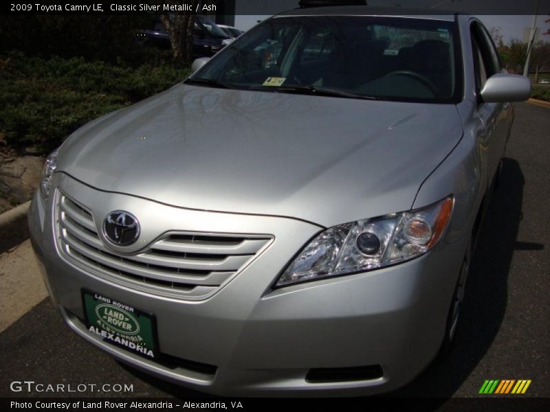 Classic Silver Metallic / Ash 2009 Toyota Camry LE