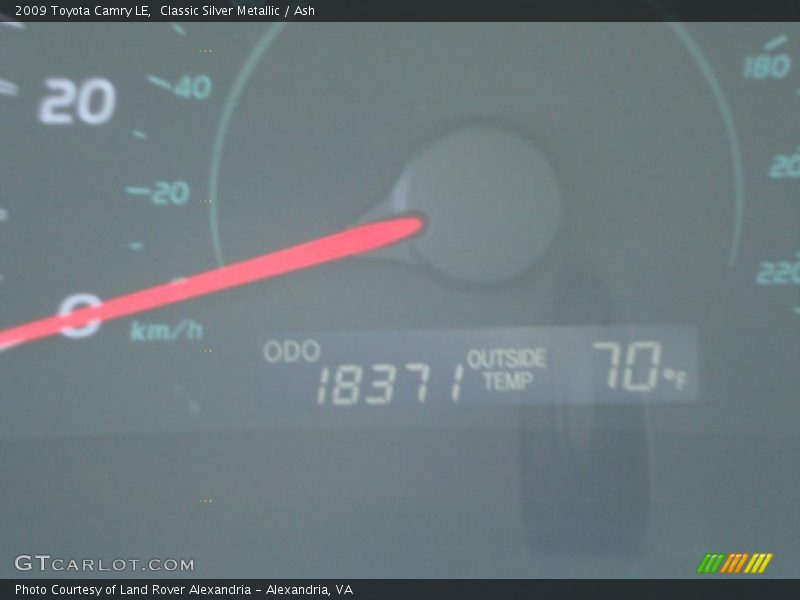 Classic Silver Metallic / Ash 2009 Toyota Camry LE