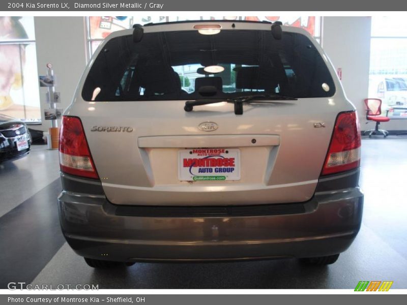 Diamond Silver Metallic / Gray 2004 Kia Sorento LX