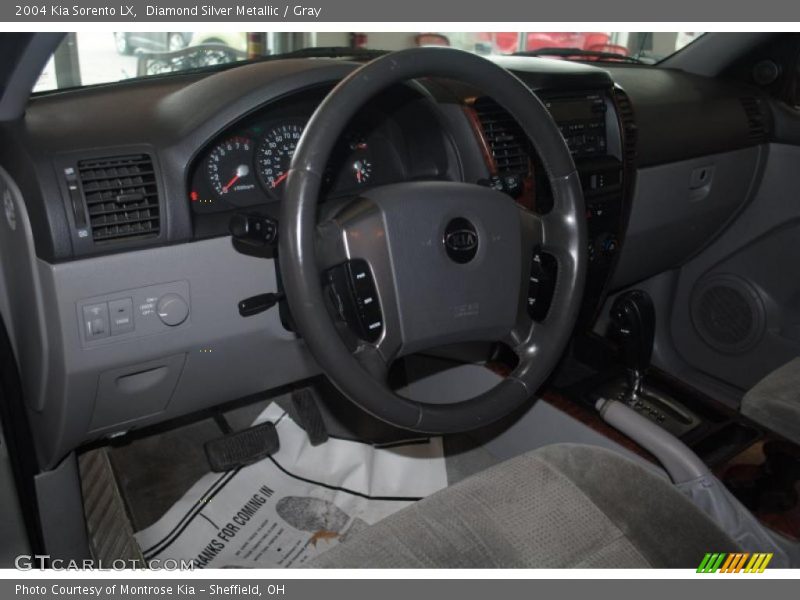 Diamond Silver Metallic / Gray 2004 Kia Sorento LX