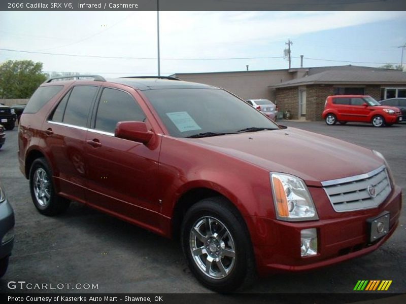 Front 3/4 View of 2006 SRX V6